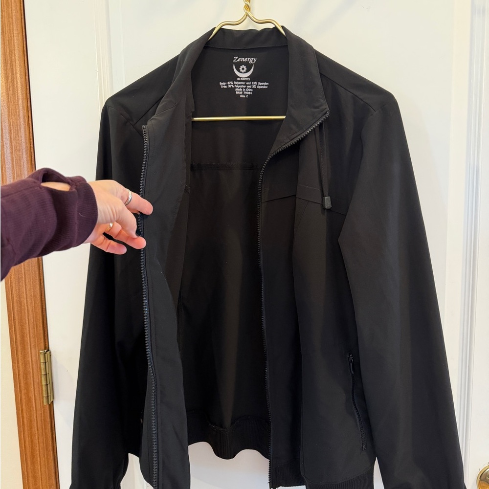 Chicos Zenergy Womens Large Black Zip Up Activewear Jacket- Fantastic! - Picture 11 of 11